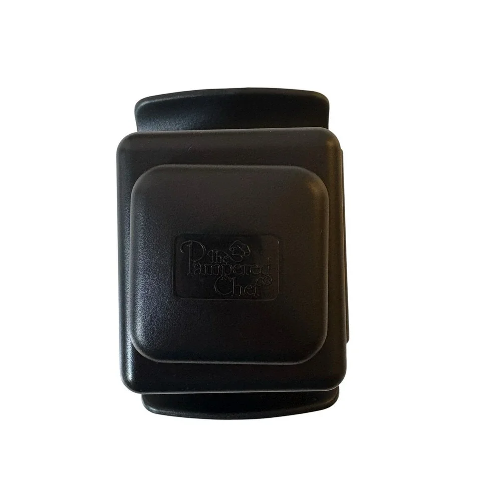 The Pampered Chef 1124 Food Holder Black